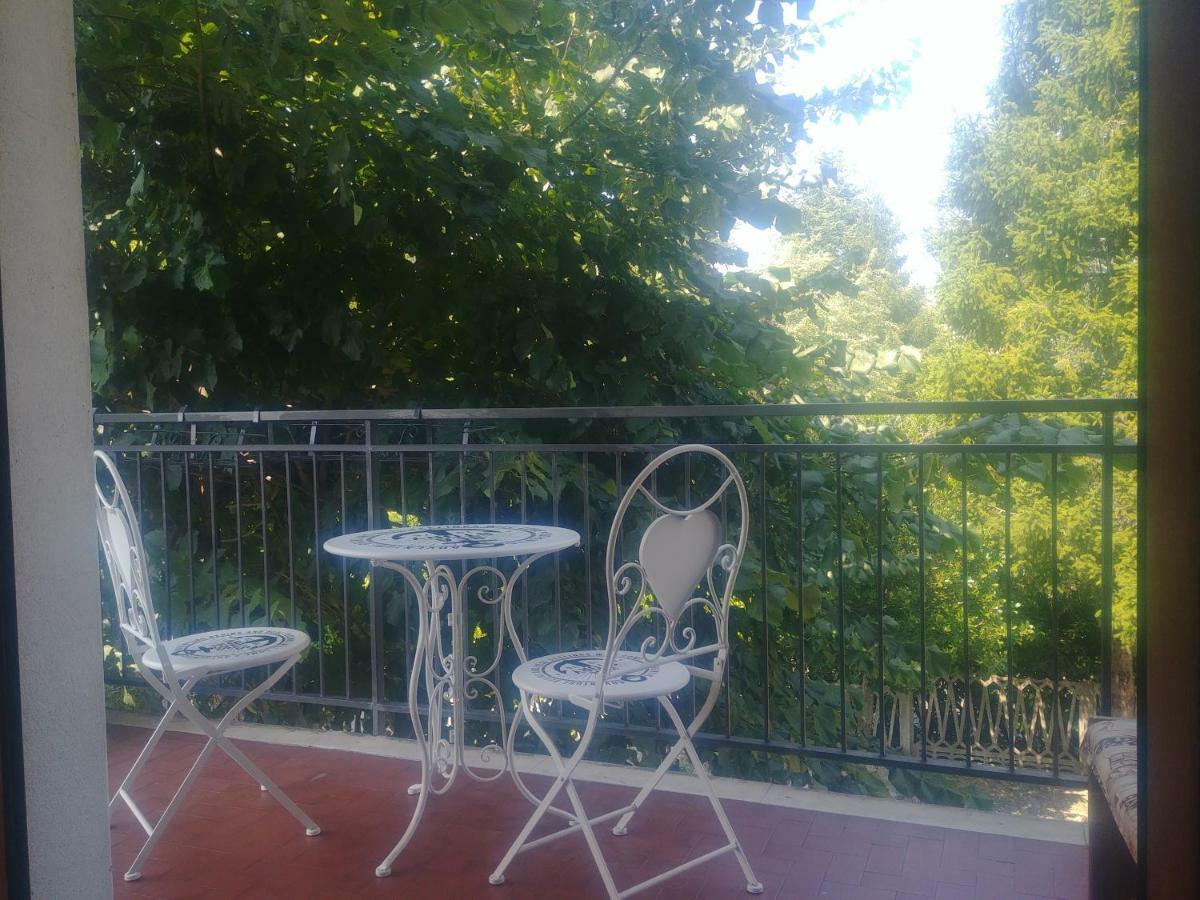 Casa T Bed And Breakfast & Home Restaurant Di Tacchino Simone Tagliolo Monferrato Bagian luar foto